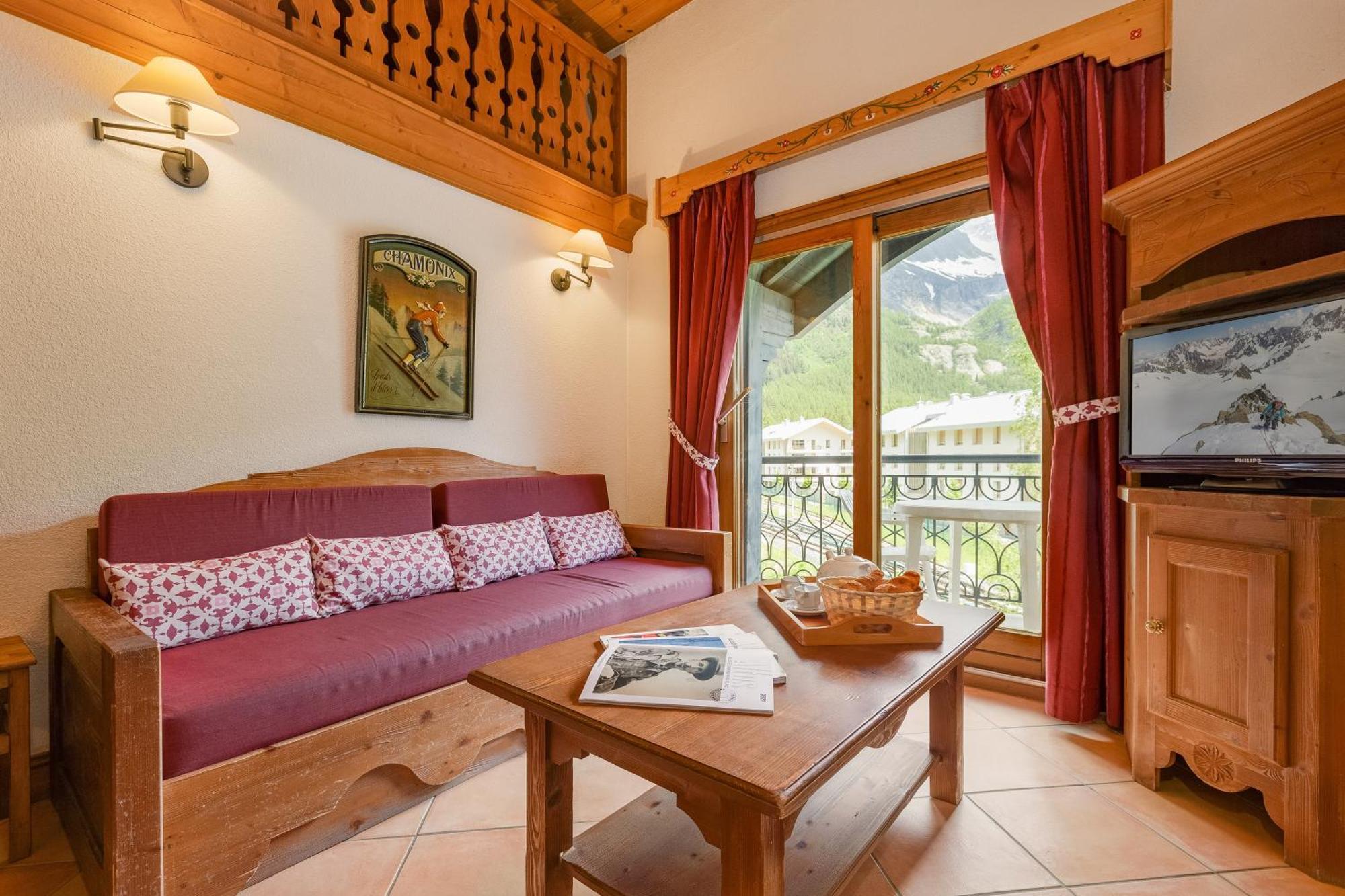 Residence Le Cristal Apartments Шамони Экстерьер фото